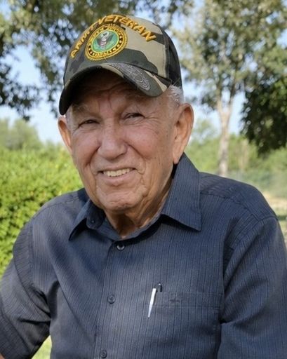 Victoriano Garza's obituary image