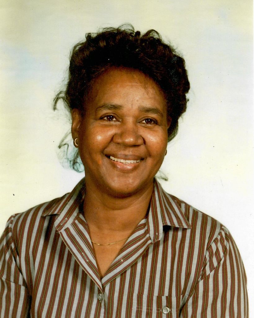 RUTH WALKER SMALLWOOD Profile Photo