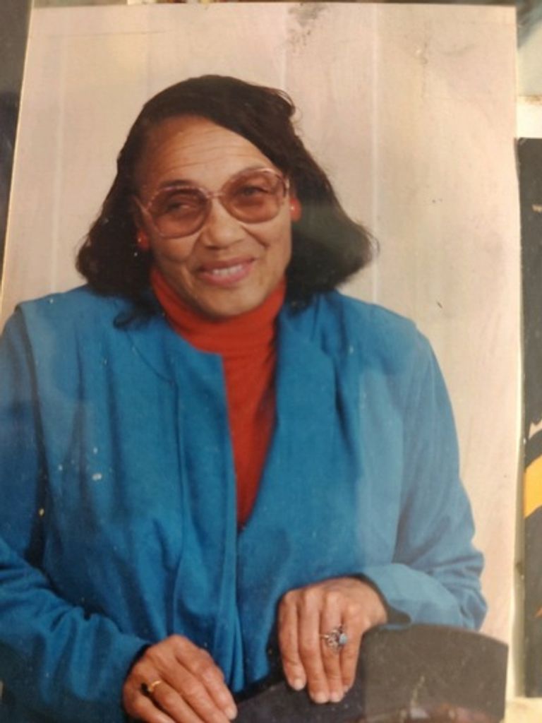 Elizabeth Boyd Profile Photo