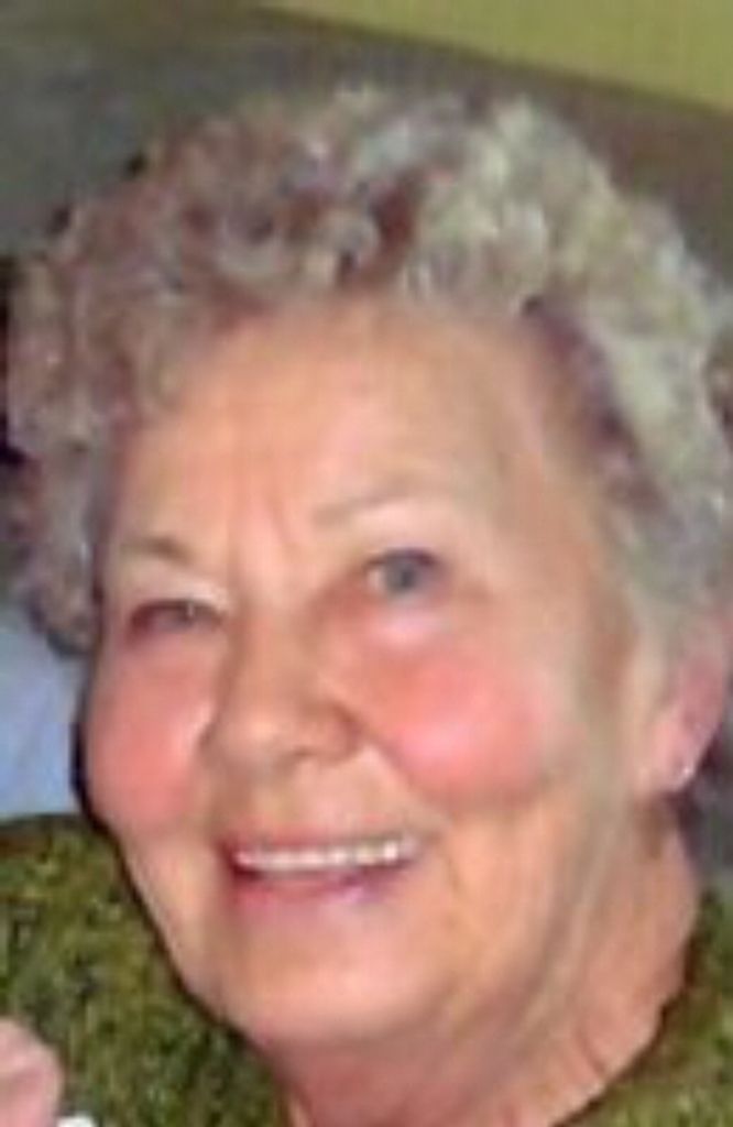 Elizabeth Becker Profile Photo