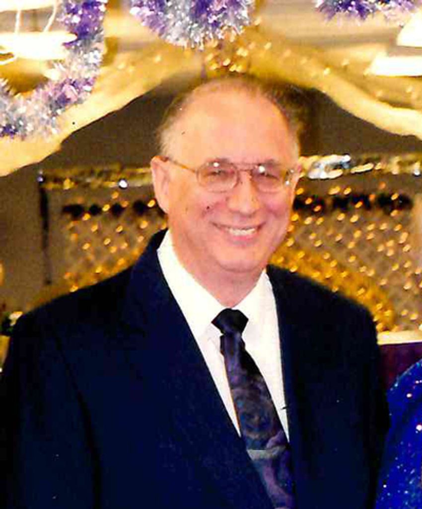 Richard William Lutz Profile Photo