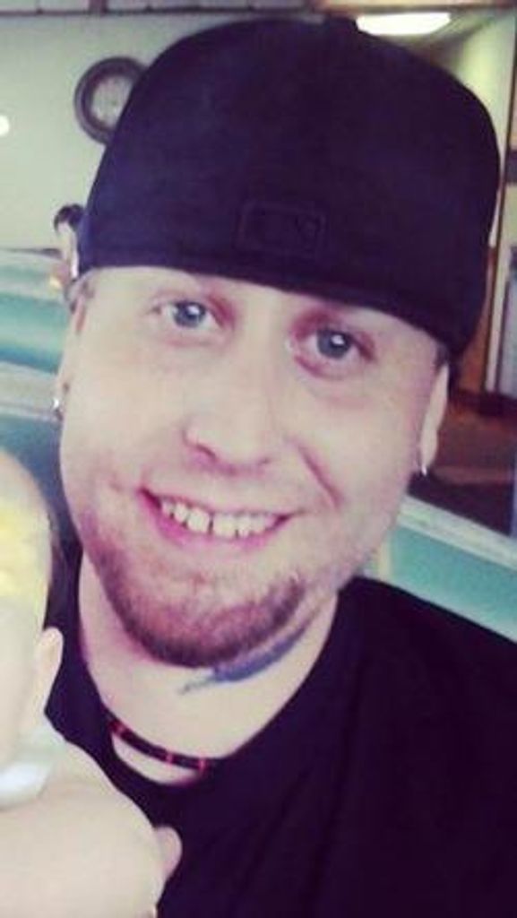 Joshua James Minton Profile Photo