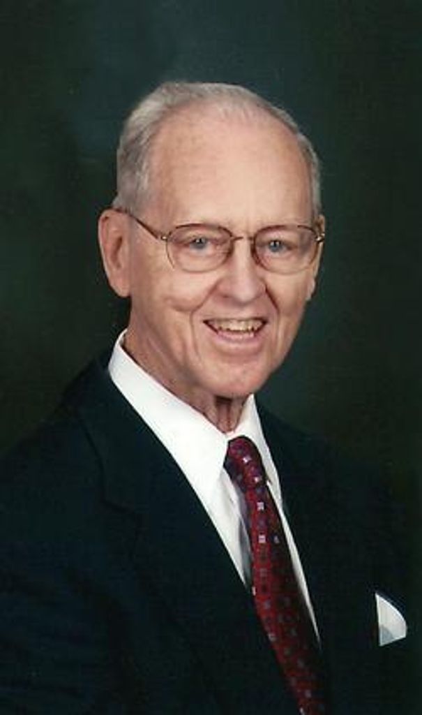 Robert E. Muzzy Profile Photo