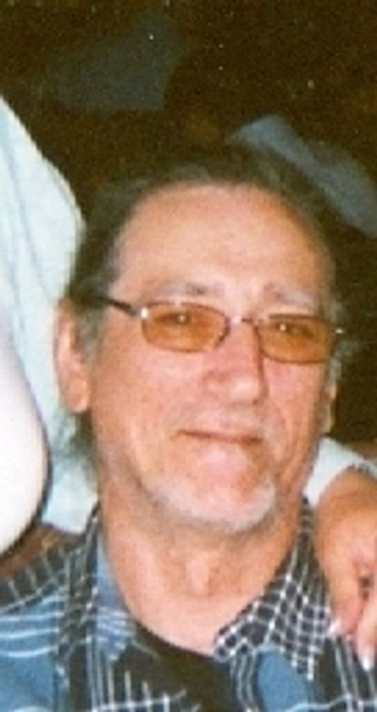 Carl Eugene Howell Profile Photo