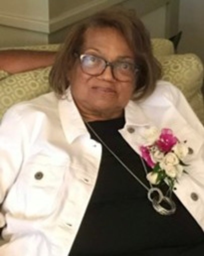 Helyn Rogers Lofton Profile Photo