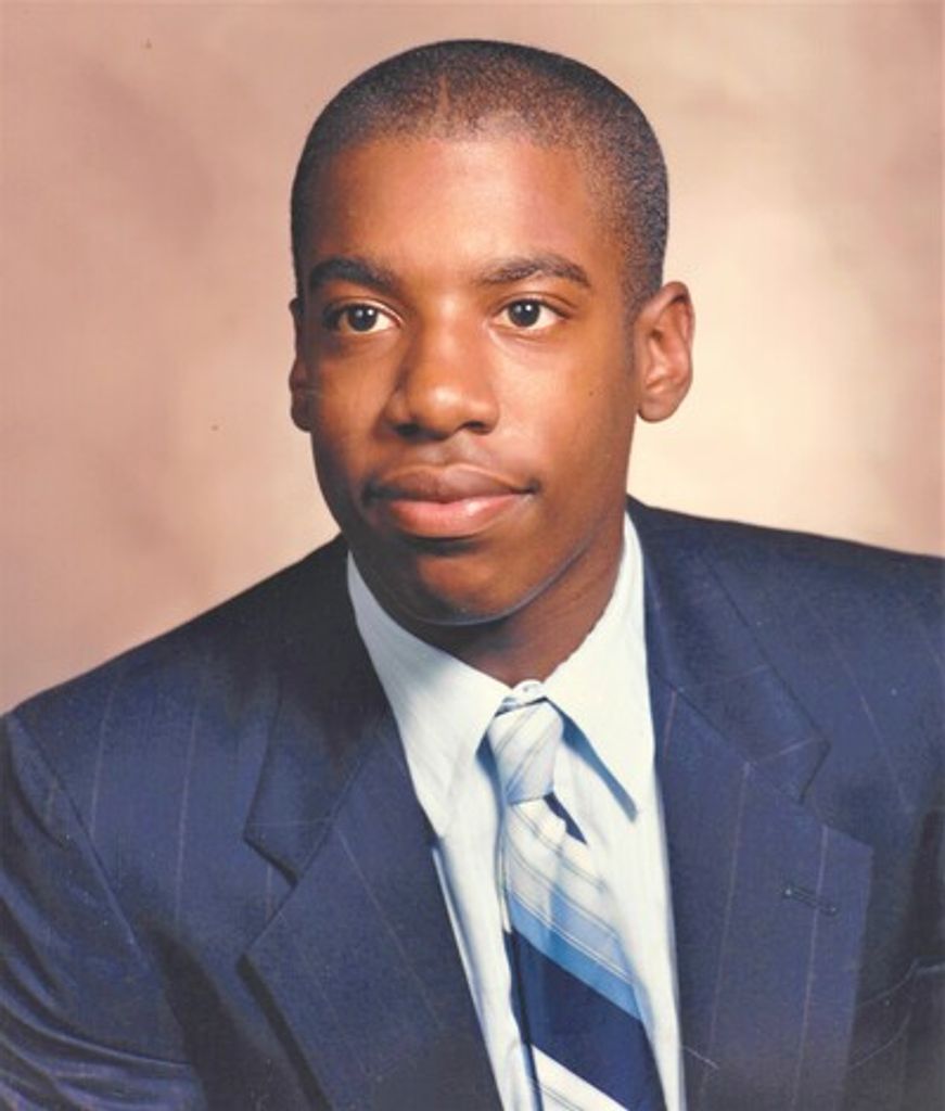 Elroy Luster, Jr. Profile Photo