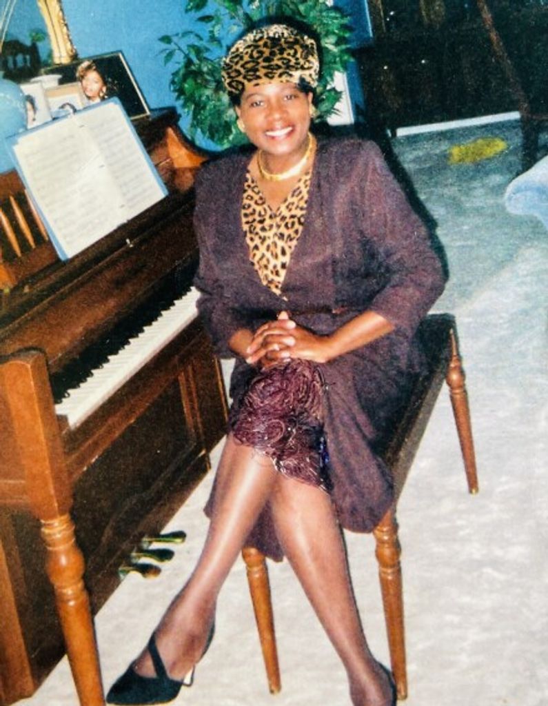 Jewestine Robinson