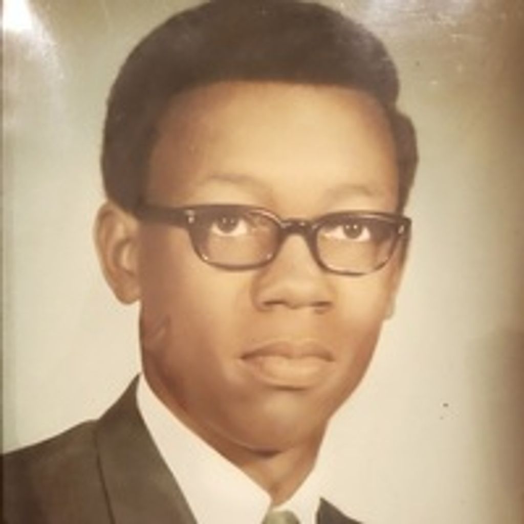 Glenn " Gene" Curtis Barber