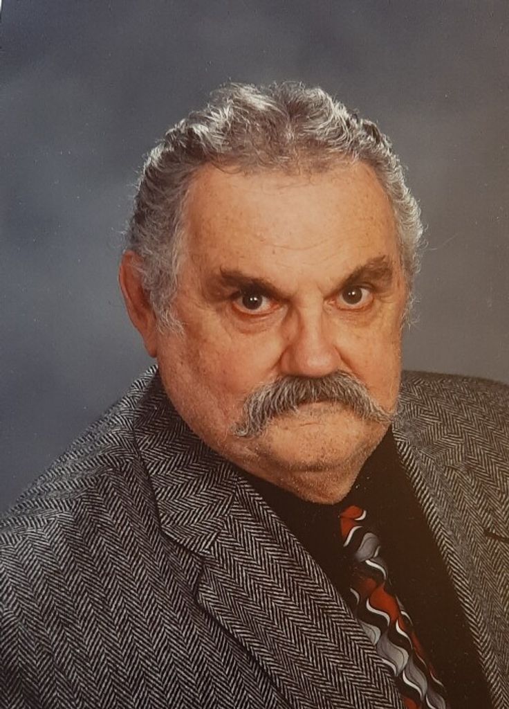 Clinton Gilbert Mahoney Ii Profile Photo