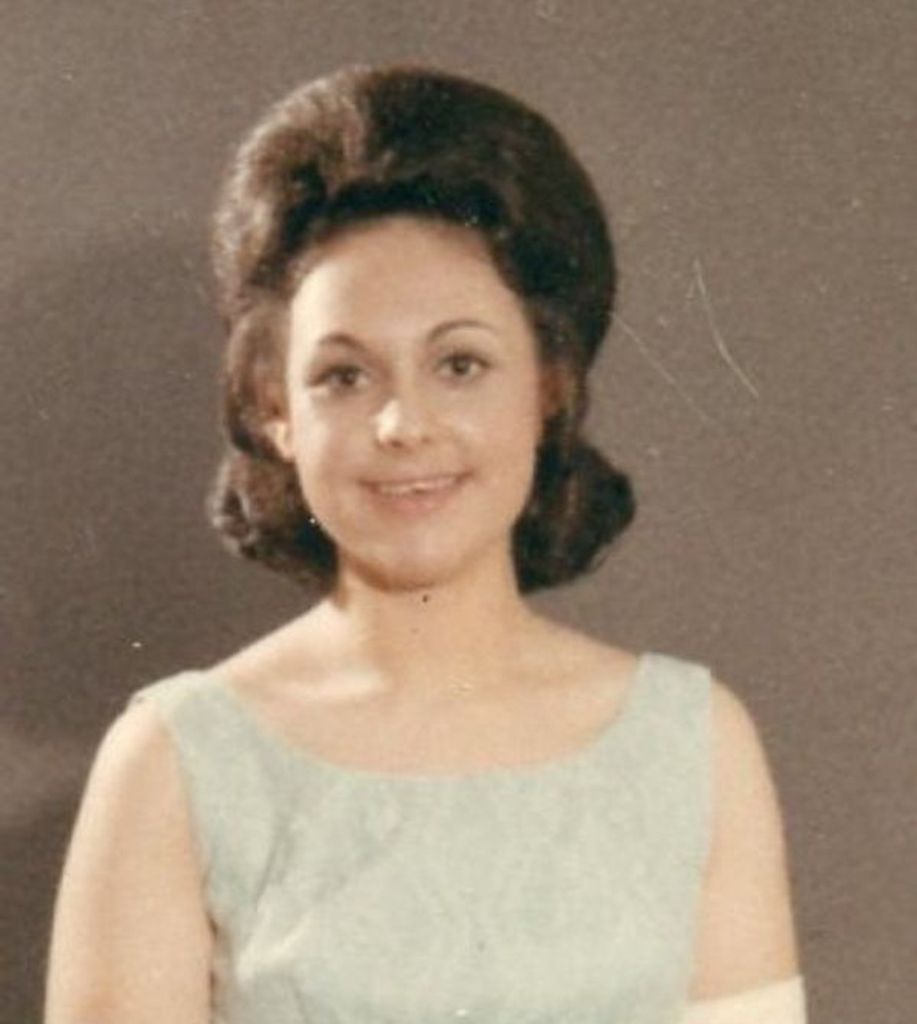Mrs.  Phyllis Rose Hyatt, 64