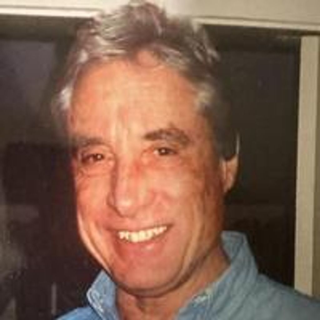 Robert "Bob" Hebert