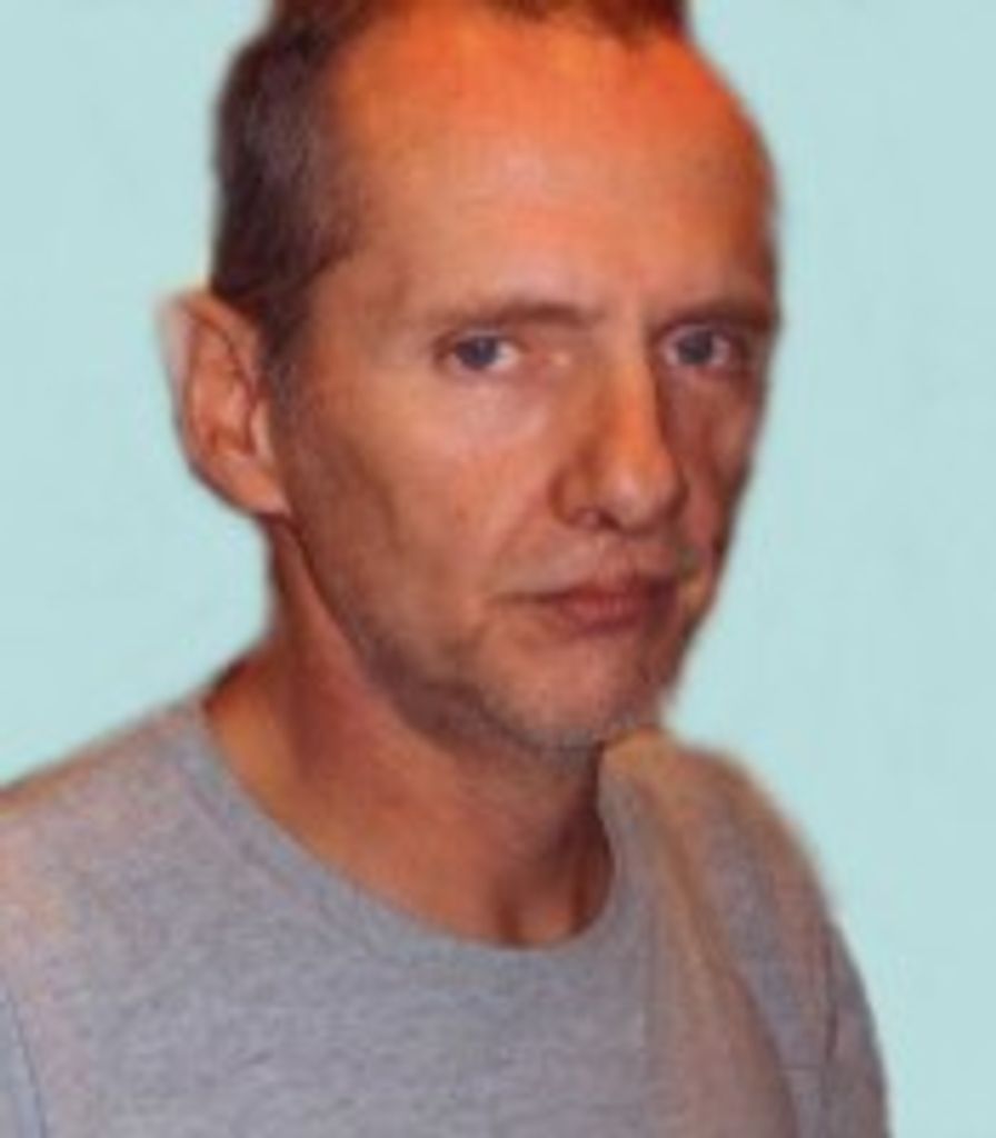 Mr.  Glenn Elliott Hall, 48