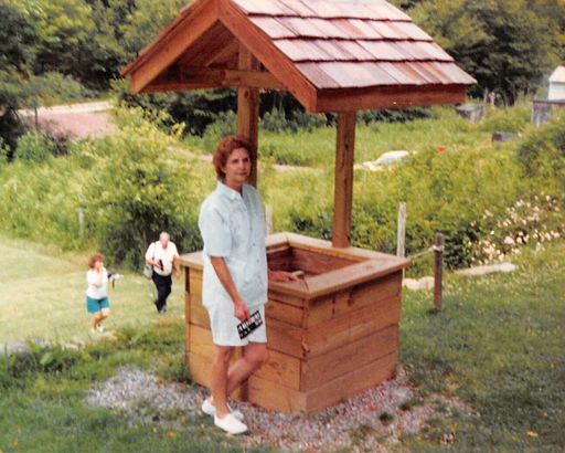 Irene (Wright)  Simpson photo gallery thumbnail 117 of 296