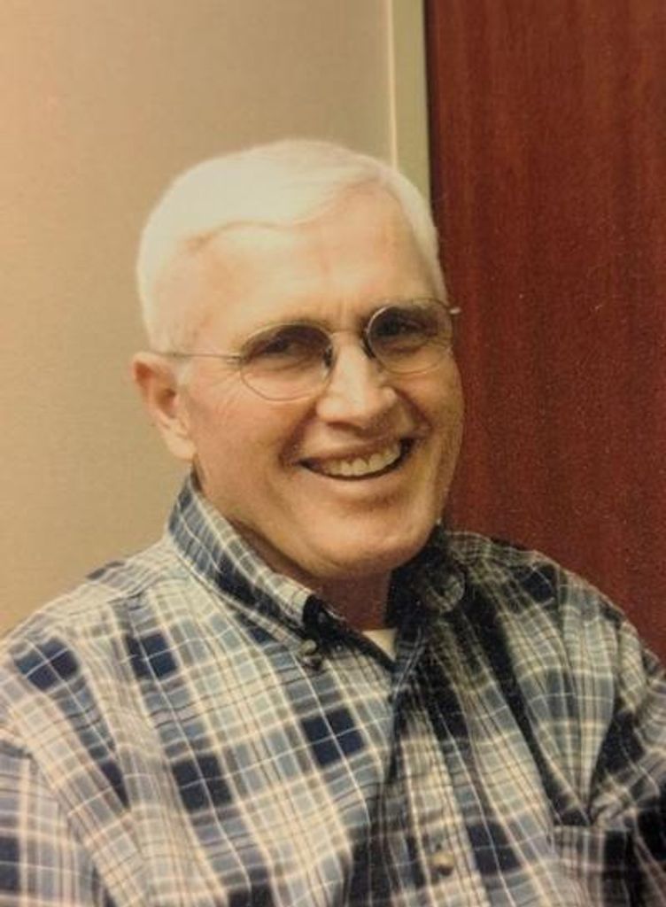 Robert "Bob" Mizell Profile Photo