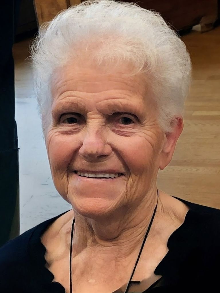 Therese Riel Profile Photo