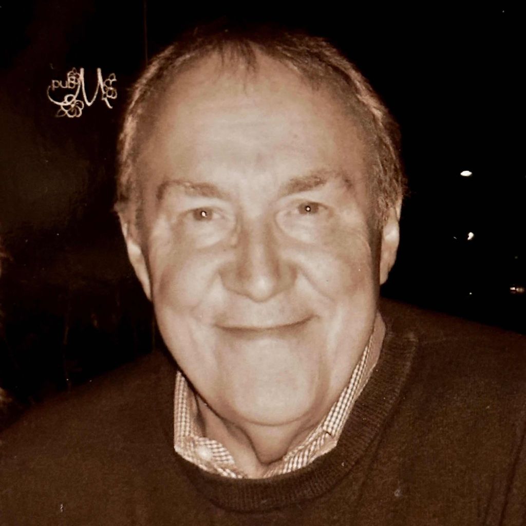 Michael Golding Profile Photo