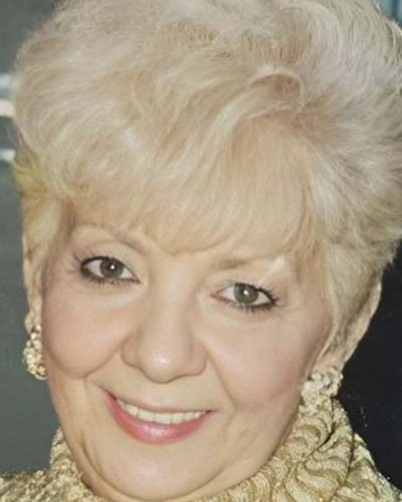 Julia Marie Zublena Profile Photo