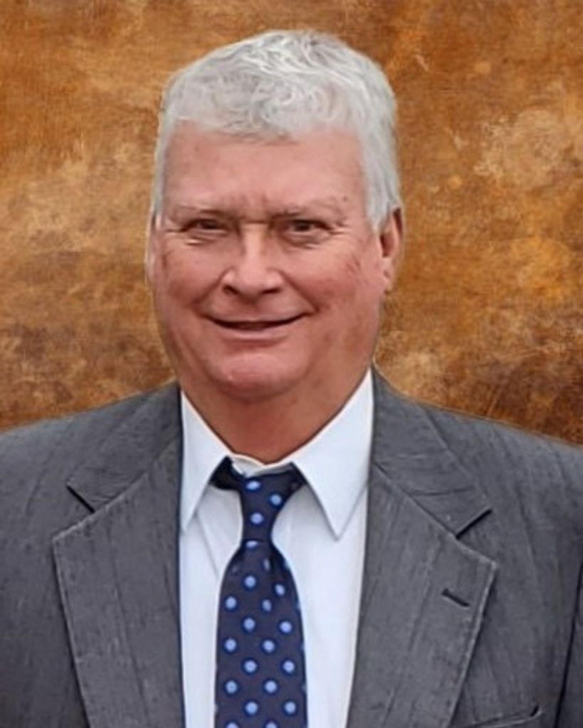 James "Jim" Luken Profile Photo