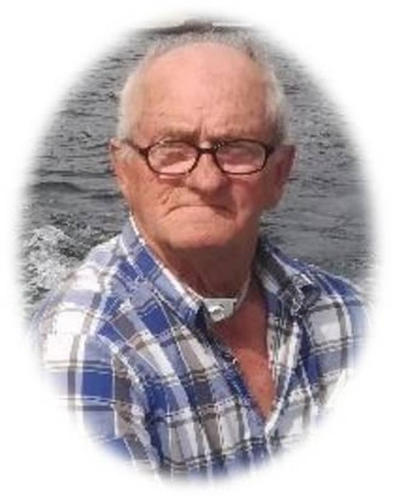 Junior Roland Mitchell Profile Photo