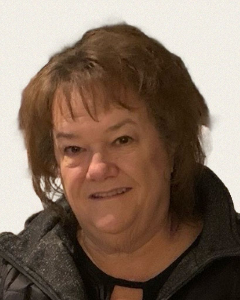 Elise Schuh Profile Photo