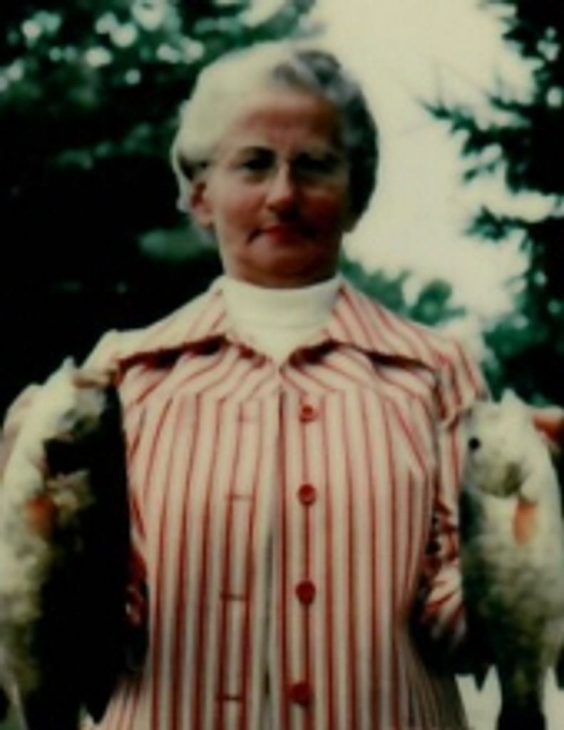 Alma Victoria Walker