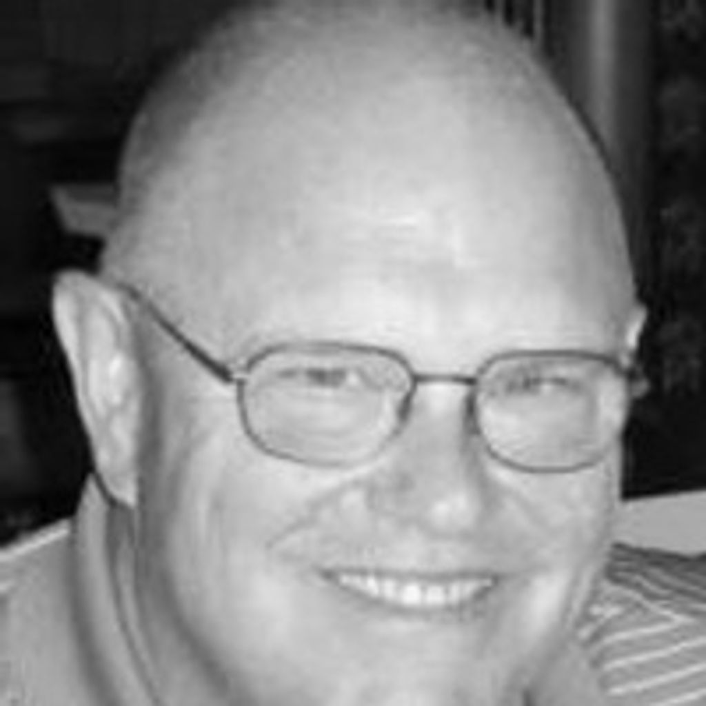 Paul Edward Dessen Profile Photo