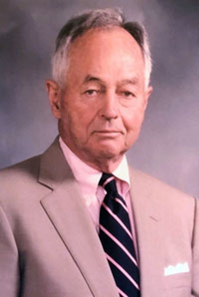 William (Bill) Tracey