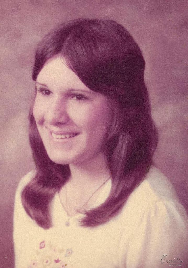 Melanie Dove Profile Photo