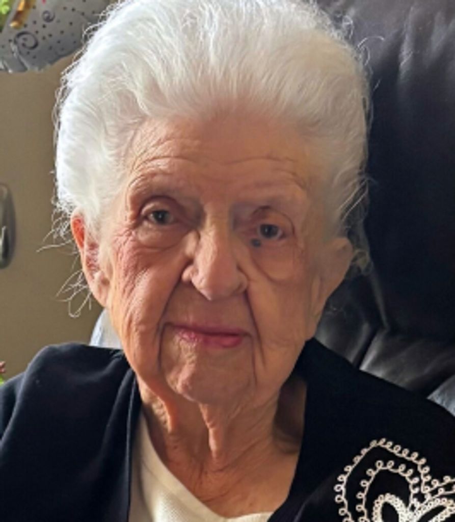 Alza Simonds Profile Photo