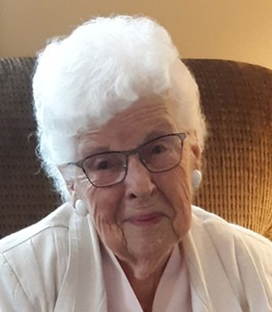 Helen Cederholm Profile Photo