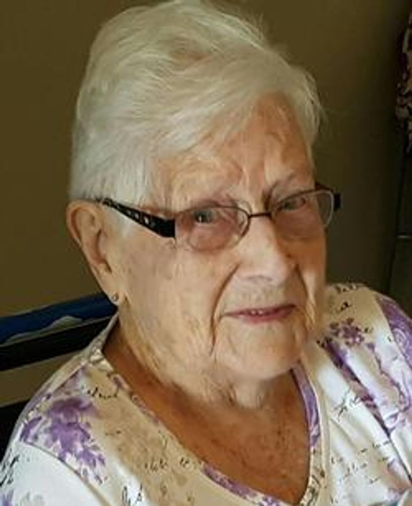 Ruth Muriel Kelly Profile Photo