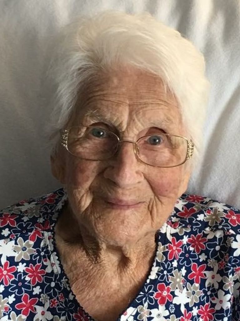 Stacie Virginia (King)  Vogler