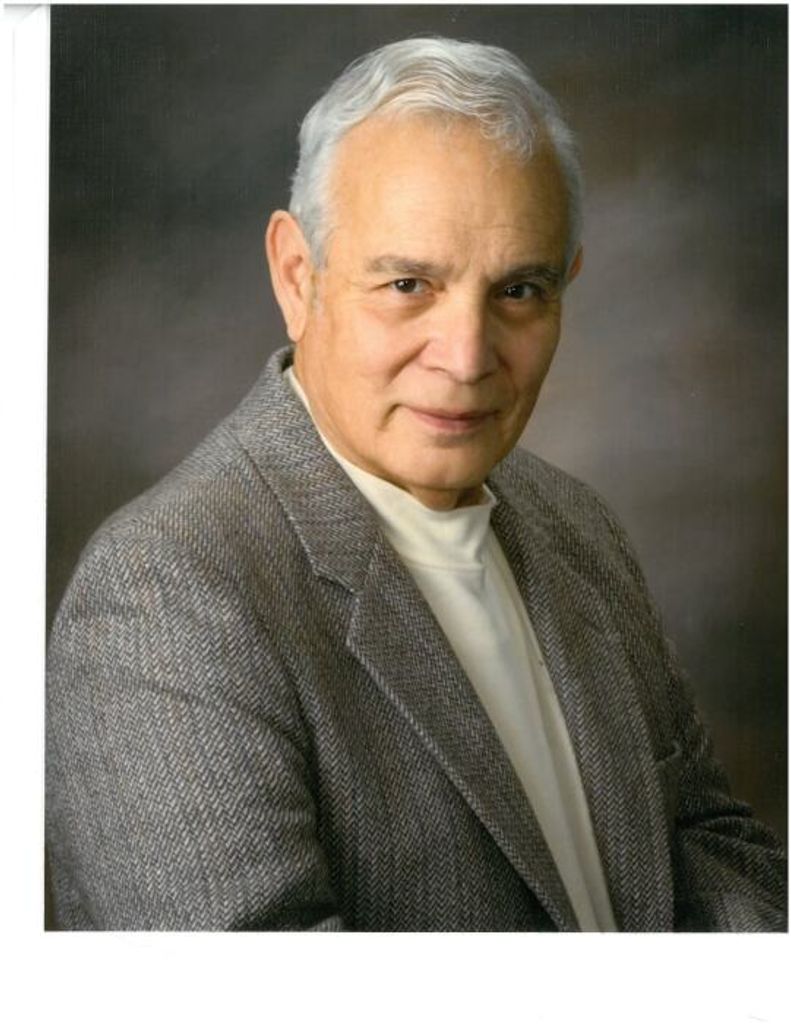 Edmund Chavez