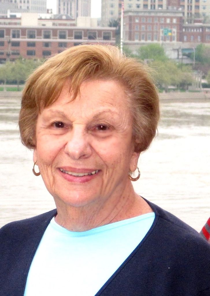 Rose "Sissy" Defelice