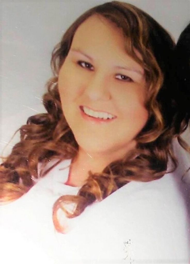 Michelle Lynn (White)  Thompson