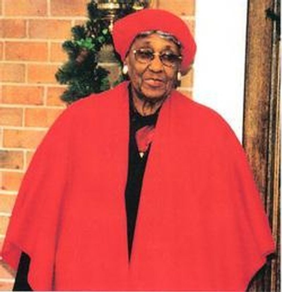 Leah Dingle Governor