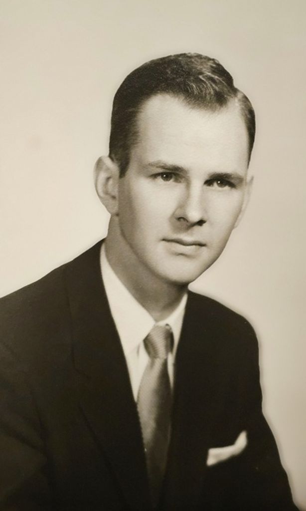 Robert E Mccann Profile Photo