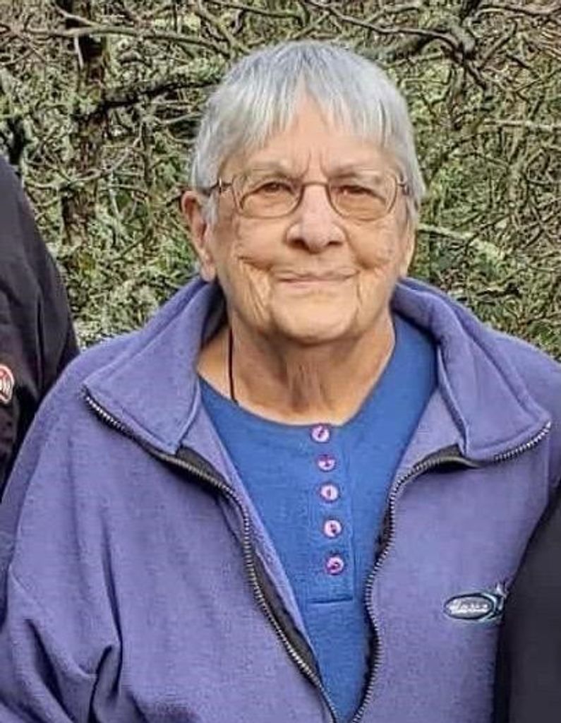 Deedee Eleanor J Plancich Arnold Profile Photo