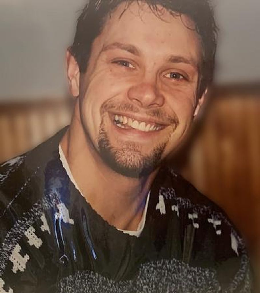 Shawn Michael Gilbertson Profile Photo