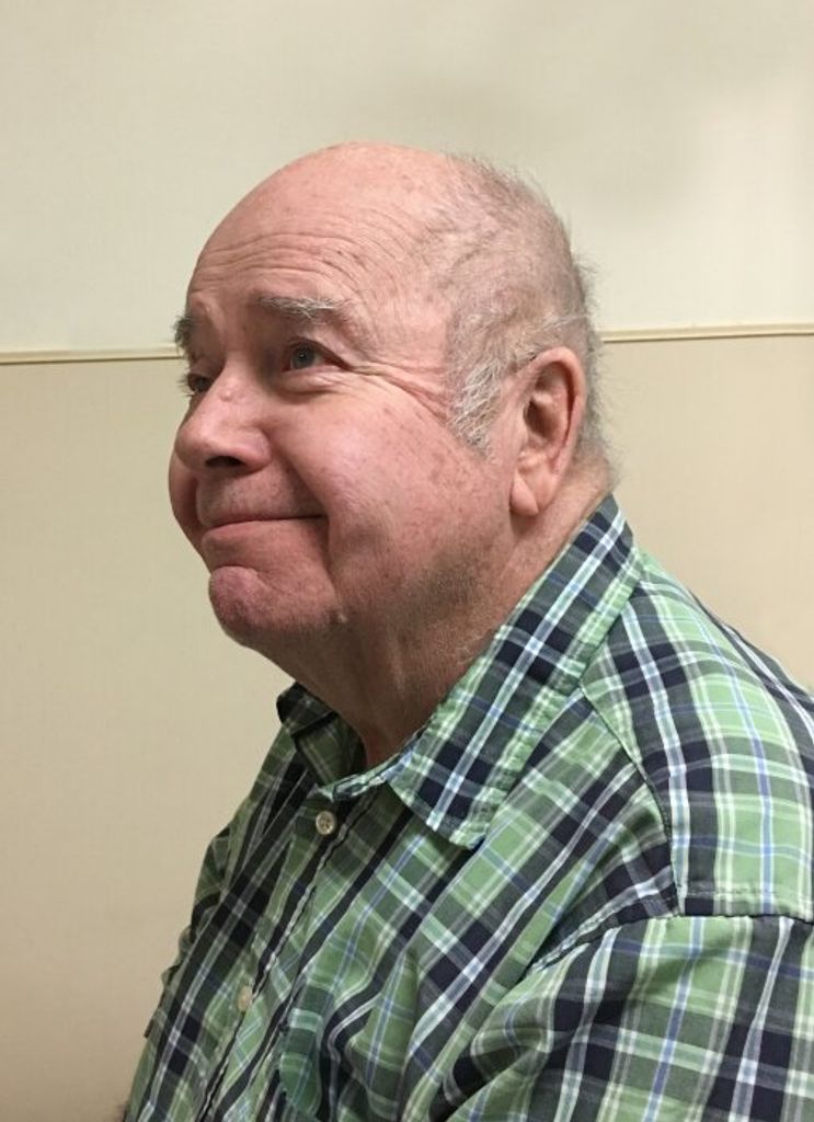 Richard 'Dick'  Bohn
