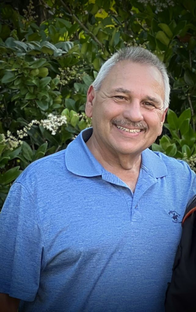 Joe Henry Vazquez Profile Photo