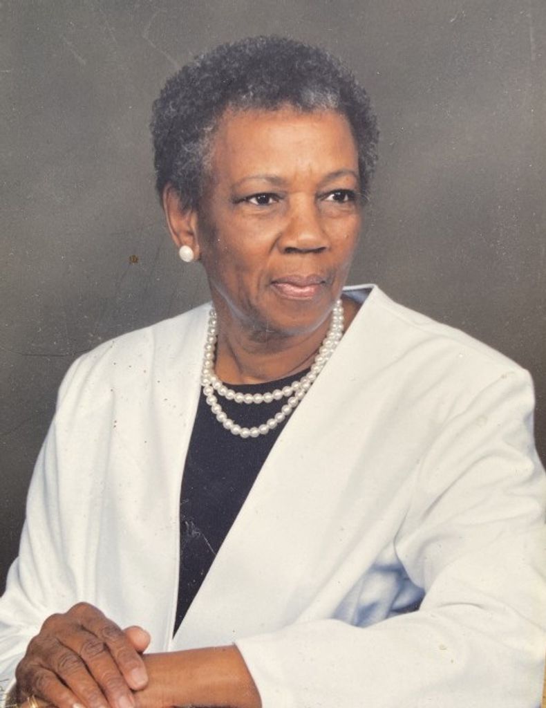 Esther Chavis