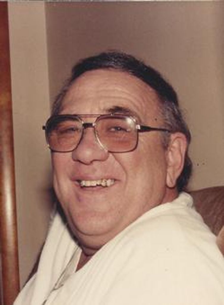 Louis Meddie 'Lou' Holman