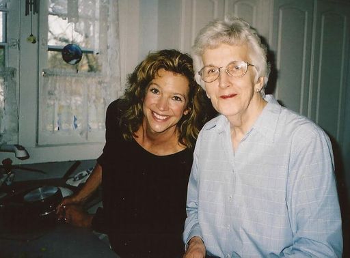 Dorothy Assink photo gallery thumbnail 55 of 303