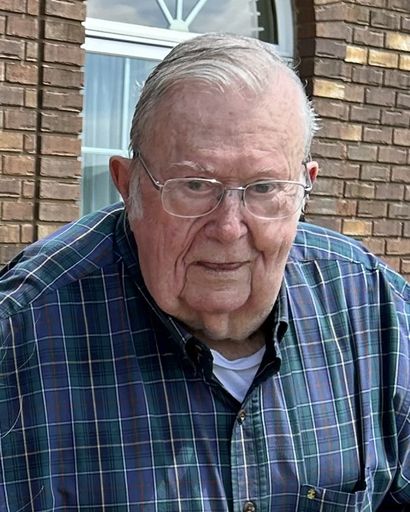 Dr. Thomas J. Hamilton's obituary image