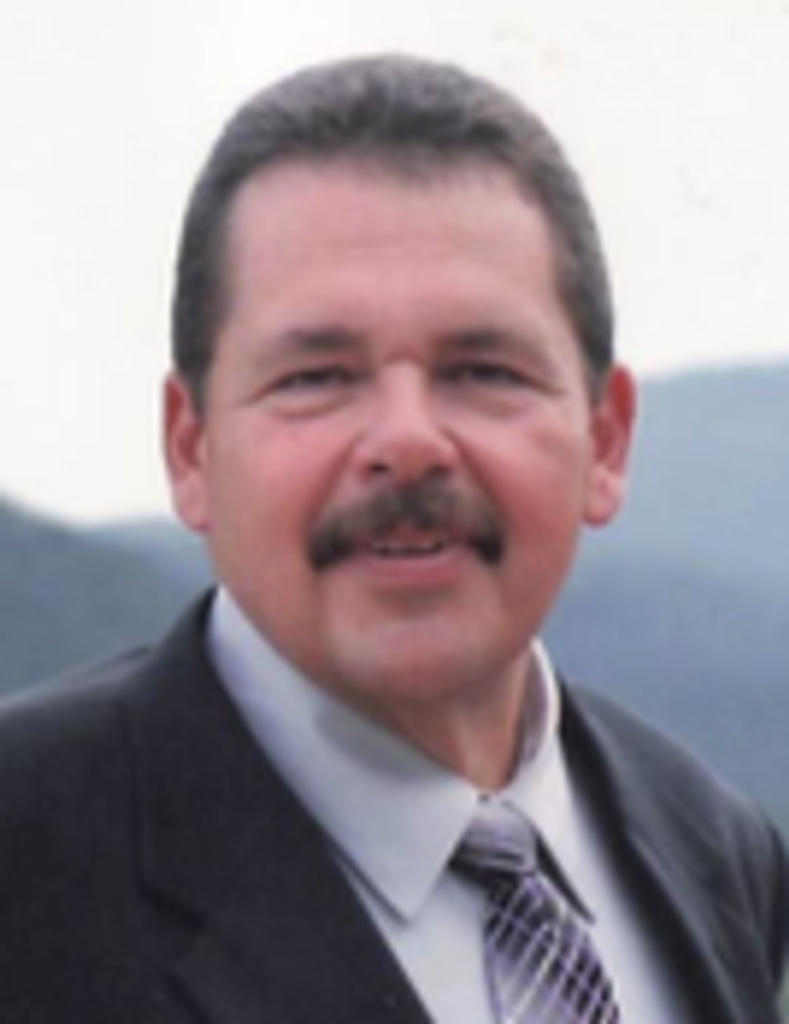 Thomas M. "Tom" Estona Profile Photo