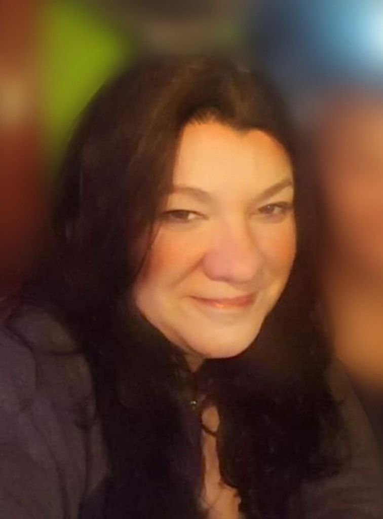 Sandra Lee Furtado Profile Photo