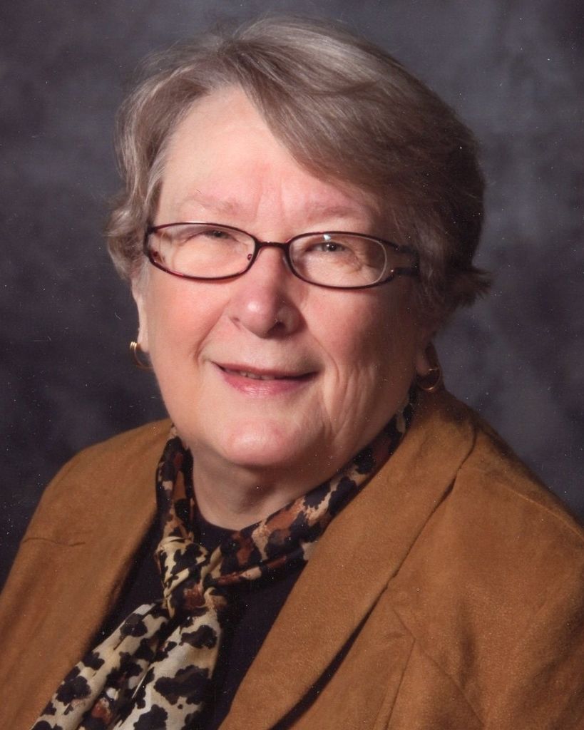 Sandra Ouellette Profile Photo