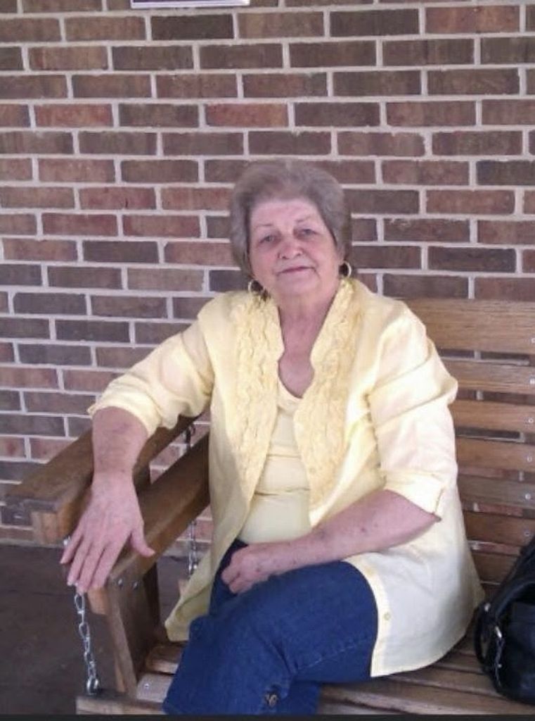 Lola Mcleod Profile Photo
