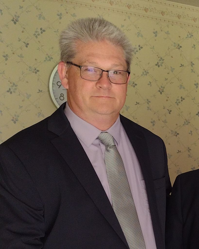 Jonathan Lewis Reynolds Profile Photo